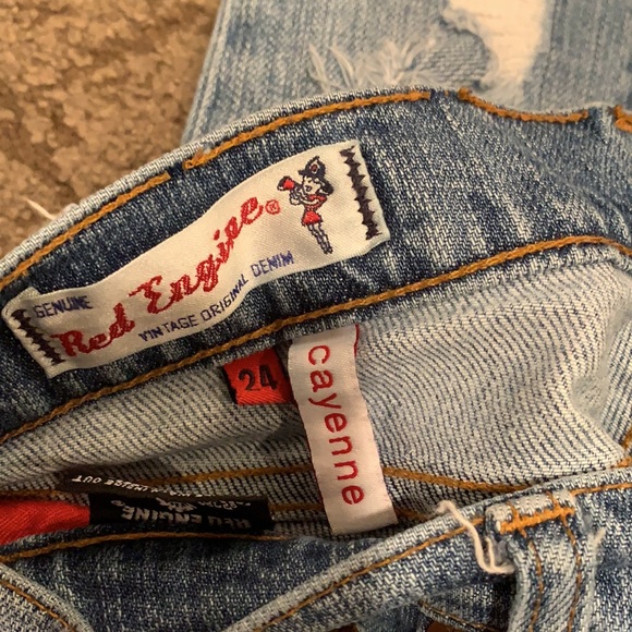 Red engine jeans - Picture 4 of 4